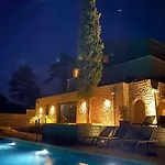 Hotel Walbaum Vallon-Pont-dʼArc